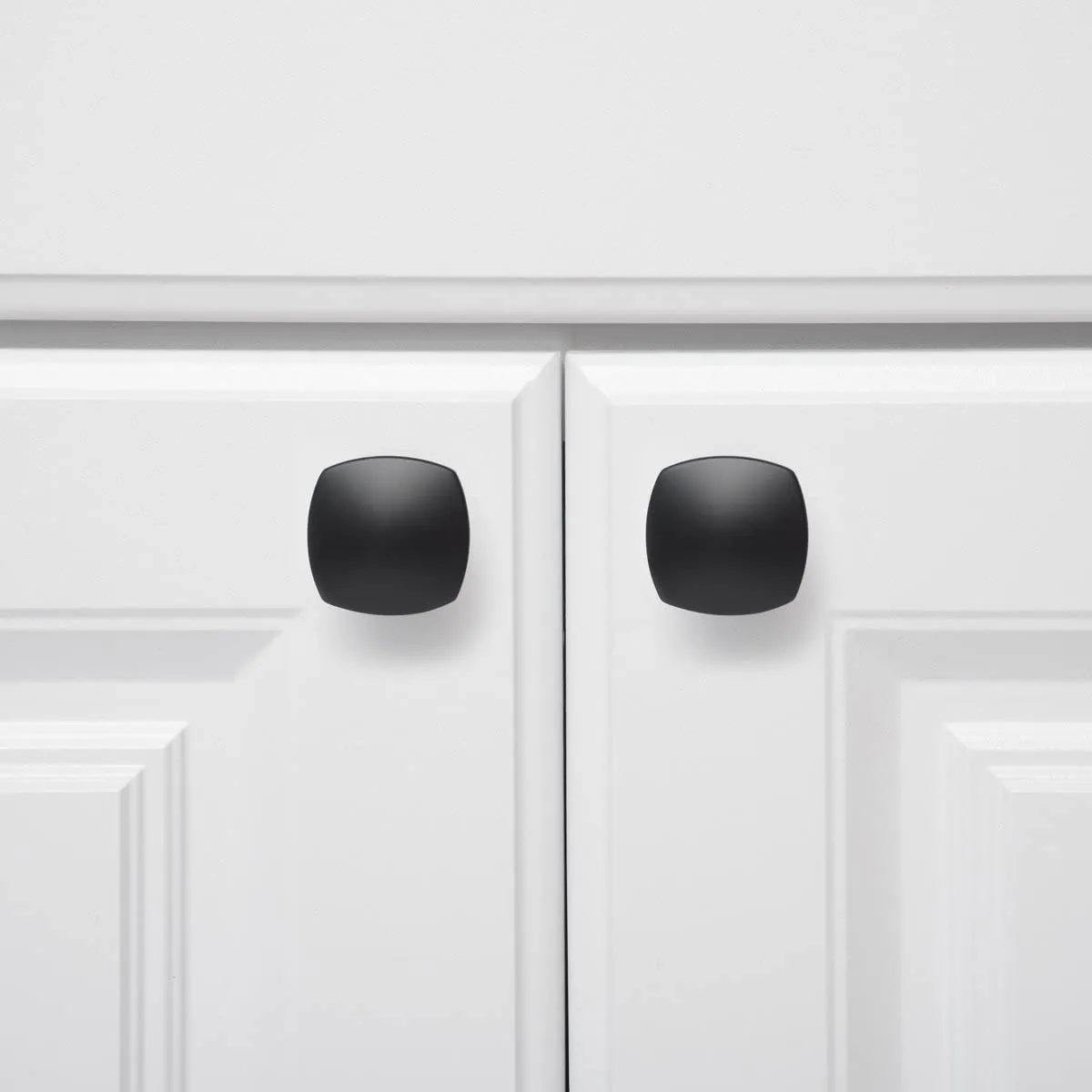 AmazonBasics Rounded Square Cabinet Knob 1.26in Diameter Flat Black 10Pack