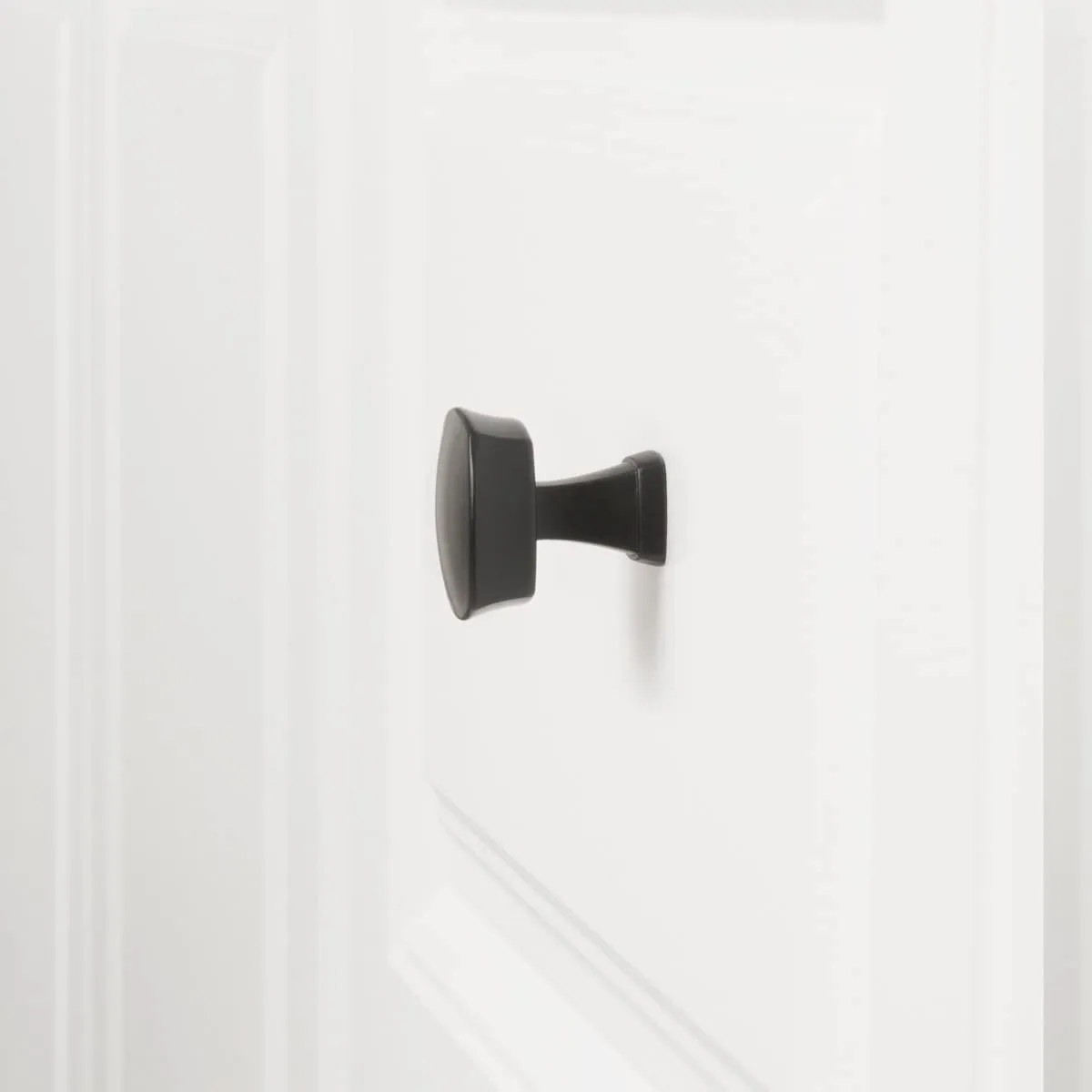 AmazonBasics Rounded Square Cabinet Knob 1.26in Diameter Flat Black 10Pack