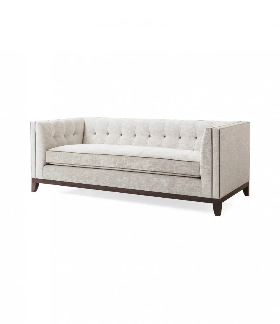 Compacto Sofa