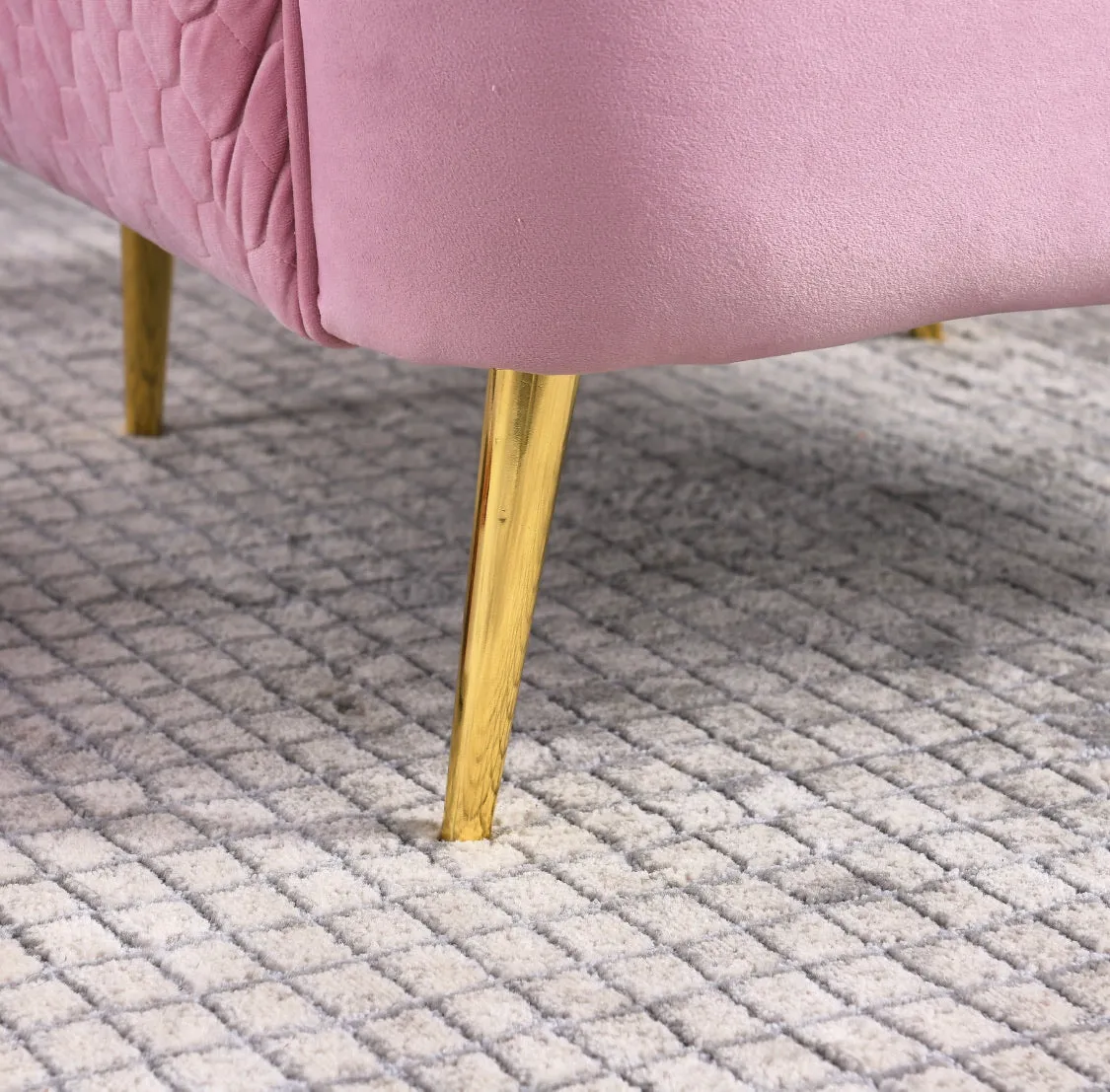 Rubeza Leo Lottie Collection Armchair - Taffy Pink